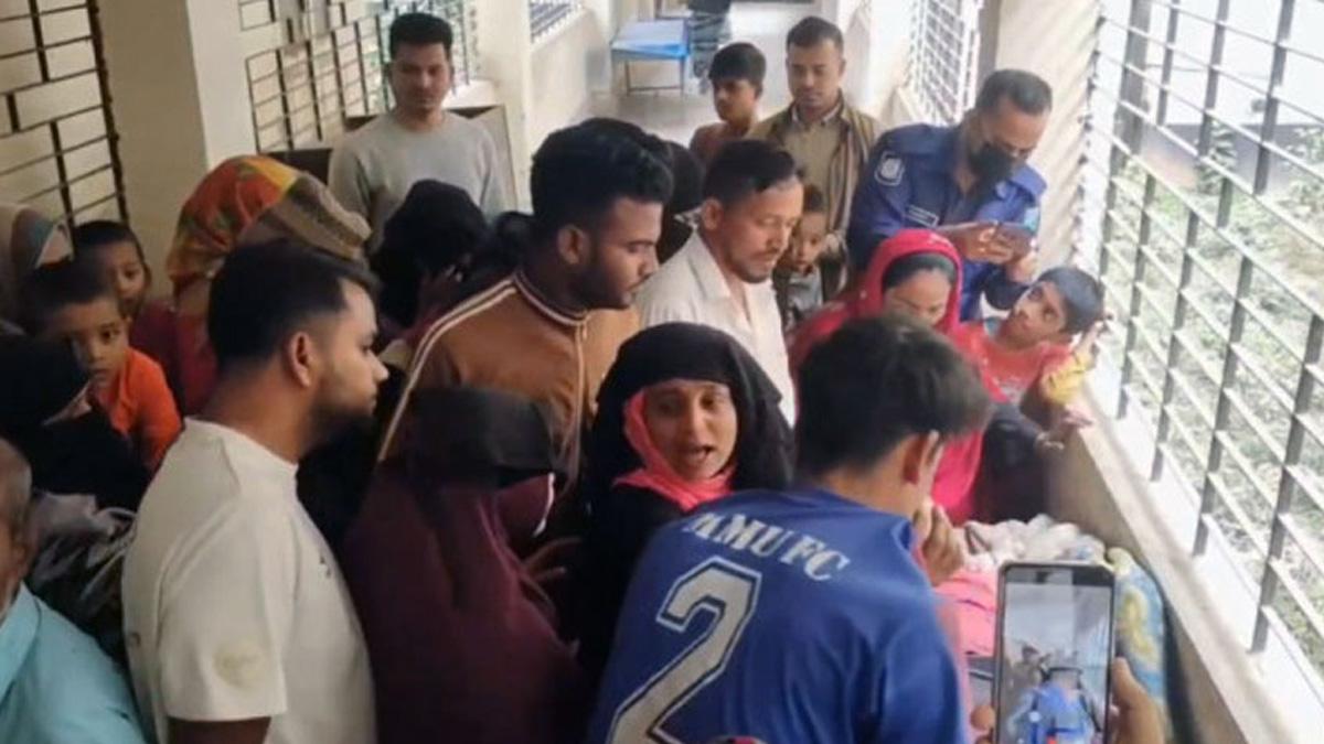 নরসিংদীতে দুইপক্ষের সংঘর্ষের গুলিতে স্কুলছাত্র নিহত